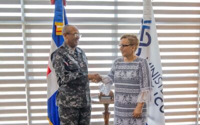 Procuradora Miriam Germán Brito recibe visita del nuevo director general de la Policía Nacional