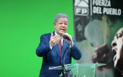Leonel llama a Abinader a dejar de señalar tanto el pasado y resolver problemas del presente