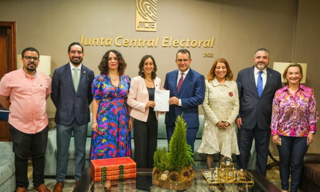 Candidata presidencial de Opción Democrática Virginia Antares presenta su programa de gobierno ante la JCE