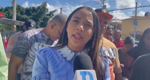 Diputada Tayluma Calderón llama a autoridades ir en auxilio de El Almirante y San Antonio de Guerra, en SDE
