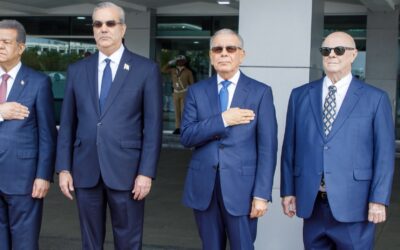 Histórico encuentro de expresidentes dominicanos marca inicio de una política de Estado frente a crisis haitiana