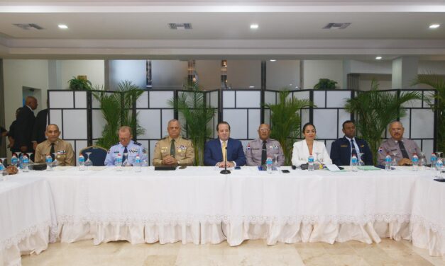 Ministros de la Presidencia, de Defensa y de Interior y Policía encabezan reunión de seguimiento al Plan de Seguridad Ciudadana