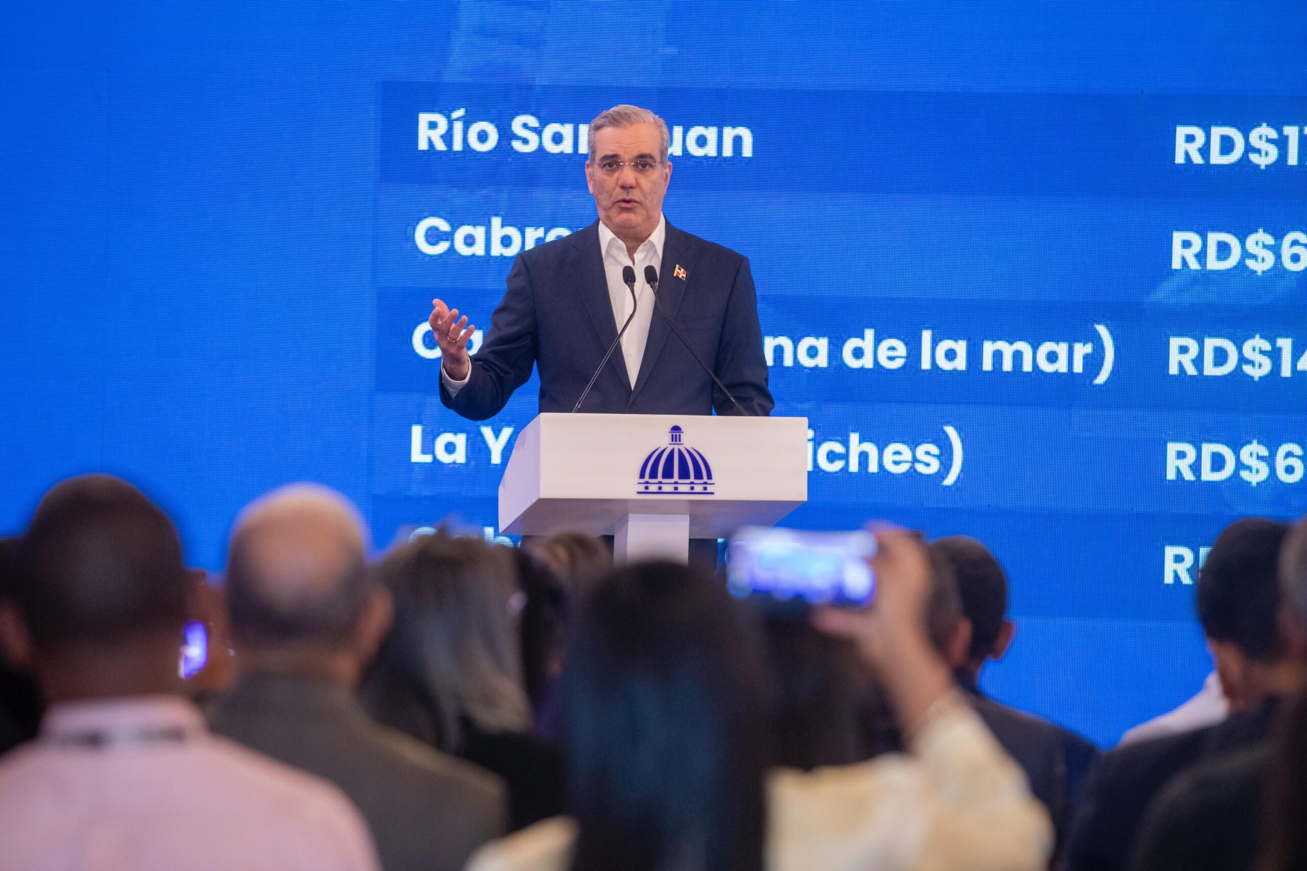 Presidente Abinader presenta en LA Semanal inversión histórica de USD531.5 millones en infraestructura portuaria entre sectores público y privado