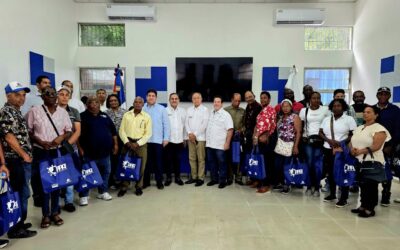 Gobierno entrega RD$80 millones a productores porcinos del Cibao Central afectados por la peste porcina africana
