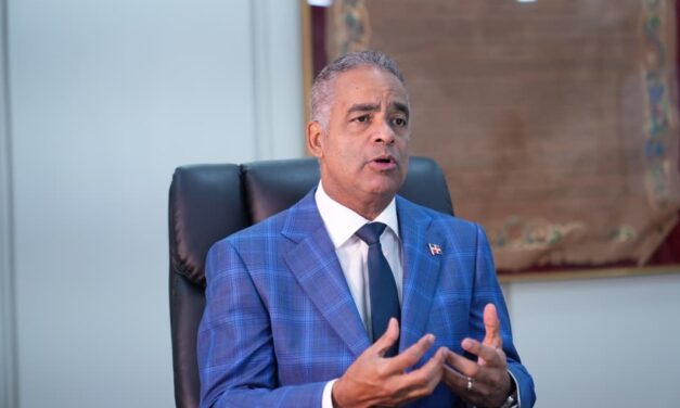 Ministro Joel Santos: Estado refuerza capacidad eléctrica ante aumento de la demanda por temperaturas extremas