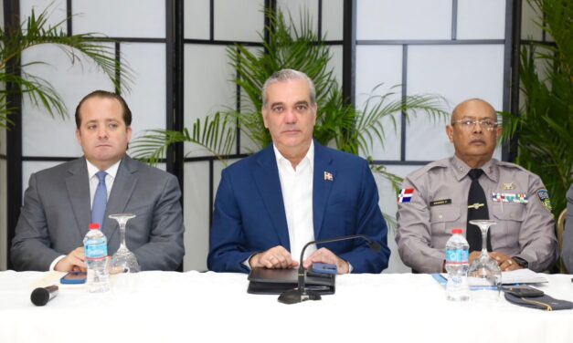 Presidente Abinader encabeza reunión de seguimiento al Plan de Seguridad Ciudadana
