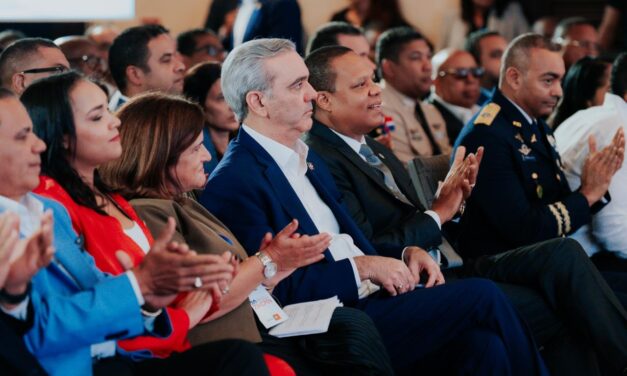 Abinader deja inaugurada asamblea mundial sobre derechos de los consumidores