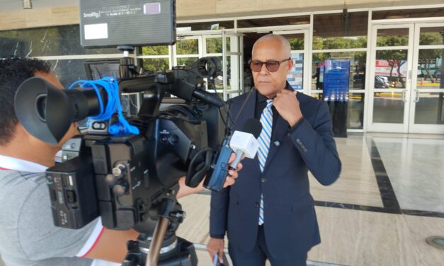 ADOCCO se querella contra el director del INTRANT y el Consorcio Mobility ID