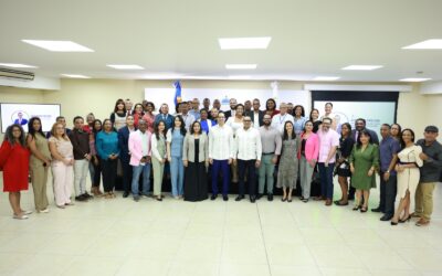 Más de 50 periodistas y comunicadores se especializan en administración pública