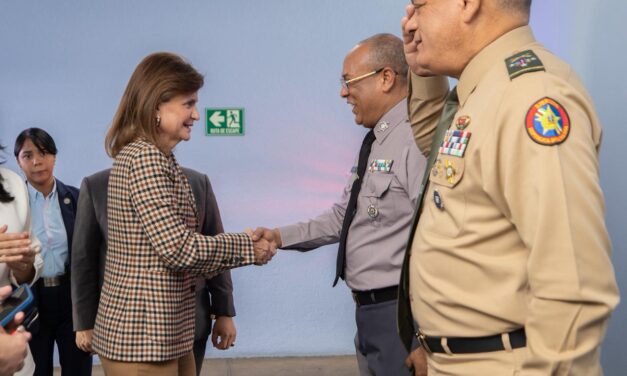 Raquel Peña evalúa avances y nuevas estrategias en reunión de seguimiento al Plan de Seguridad Ciudadana