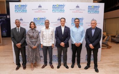 Con un llamado a acelerar la transición energética, Energía y Minas celebra foro sobre ahorro de energía
