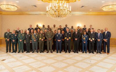 Ministro de Defensa participa en histórica reunión hemisférica de altos mandos militares convocada por Estados Unidos