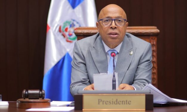 Senadores piden a diputados acelerar la reforma laboral