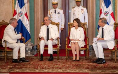 Presidente Abinader recibe cartas credenciales de seis nuevos embajadores acreditados ante el Gobierno dominicano