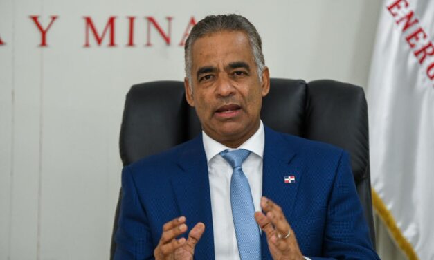 Minería crece 7.7 % en el primer trimestre de 2026, el sector de mayor dinamismo de la economía, destaca ministro Santos