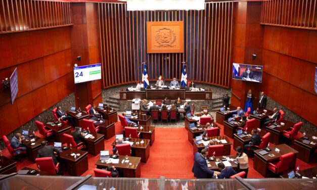 Senado aprueba ley que crea marco regulatorio para la inversión nacional y extranjera