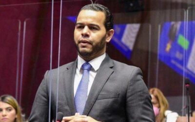 Carlos Amarante García responde a Gustavo Sánchez: “Es el Caballo de Troya de la oposición”