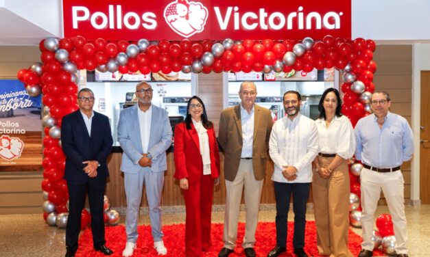 Pollos Victorina expande su presencia al principal aeropuerto del país