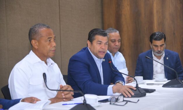 Diputados inician discusión sobre problemática del motoconcho en la República Dominicana